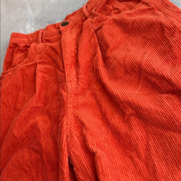 Lucy & Yak Bonnie Organic Corduroy Shorts Orange Size W29-W30 - Picture 6 of 15
